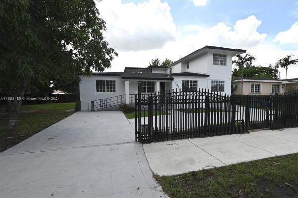 480 NE 111th St, Unincorporated Dade County, Florida 33161, image 2