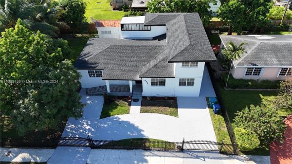 480 NE 111th St, Unincorporated Dade County, Florida 33161, image 3