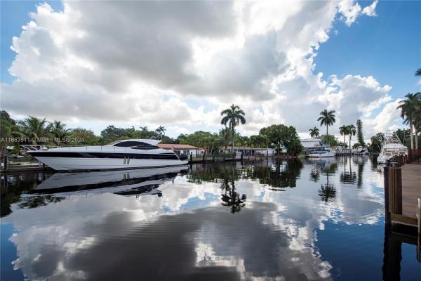 Riverland Manors, 2536 SW 30th Ter, Fort Lauderdale, Florida 33312, image 1