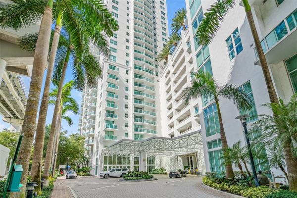 Brickell On The River North Tower, 31 SE 5th St #1802, Miami, Florida 33131, image 1