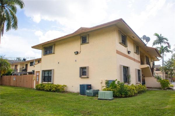 Miller Villas, 6475 SW 129th Pl #403-4, Kendale Lakes, Florida 33183, image 1