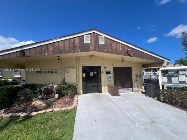Pine Ridge 3, 307 Pine Ridge Cir #C-1, Greenacres, Florida 33463, image 1