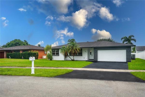 Arrowhead Country Homes, 8314 SW 26th Pl, Davie, Florida 33328, image 1