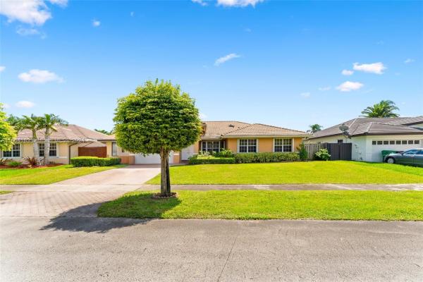 Hammocks Shores, 15472 SW 112th Ter, The Hammocks, Florida 33196, image 1