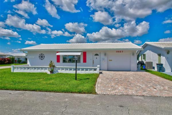 Palm Beach Leisureville, 1507 SW 20th St, Boynton Beach, Florida 33426, image 1