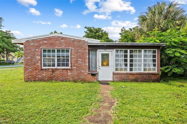 Lauderdale Park, 901 NE 16th Pl, Fort Lauderdale, Florida 33305, image 1