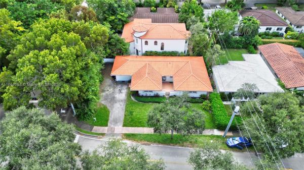 Riviera, 400 Amalfi Ave, Coral Gables, Florida 33146, image 1