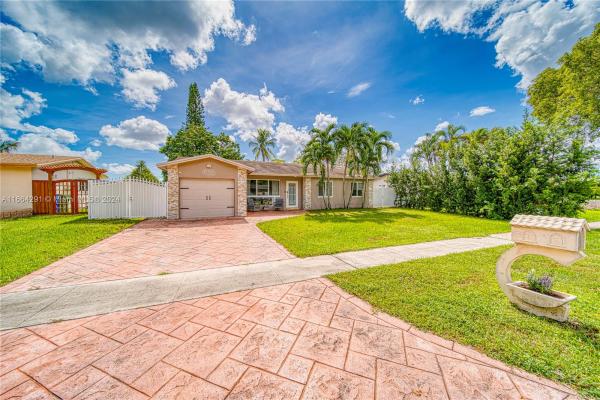 Westview, 1211 NW 96th Ter, Pembroke Pines, Florida 33024, image 1