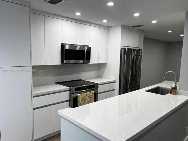 Townhouses At Jacaranda, 8223 NW 8th St #11, Plantation, Florida 33324, image 1