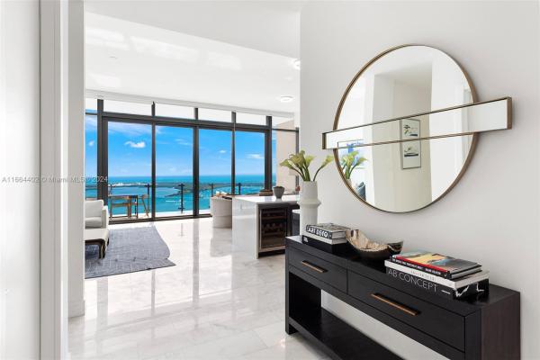Echo Brickell, 1451 Brickell Ave #5201, Miami, Florida 33131, image 1