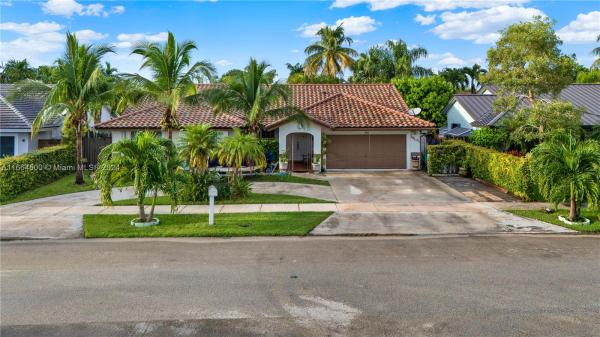 Richmond West No HOA, 15101 SW 168th Ter, Richmond West, Florida 33187, image 1