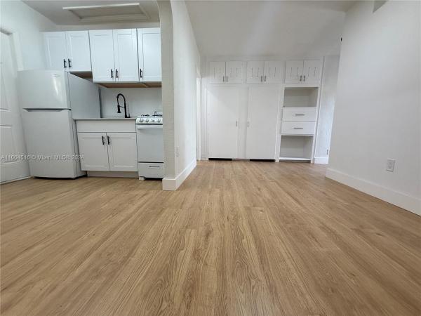 Hollywood No HOA, 1815 Mckinley St #4, Hollywood, Florida 33020, image 1