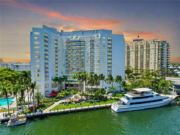 Gallery One, 2670 E Sunrise Blvd #328, Fort Lauderdale, Florida 33304, image 1
