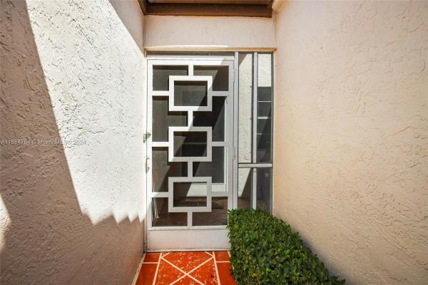 Huntington Pointe, 6450 Pointe Pleasant Cir, Delray Beach, Florida 33484, image 3