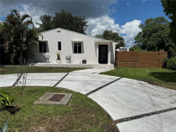 333 NE 107th St, Unincorporated Dade County, Florida 33161, image 3