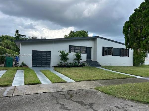 Coral Way Village, 8361 SW 29th St, Westchester, Florida 33155, image 1