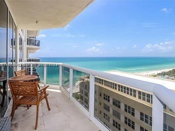 Green Diamond, 4775 Collins Ave #2105, Miami Beach, Florida 33140, image 1