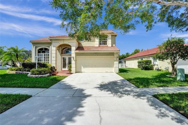 Clubside, 13347 NW 15th Ct, Pembroke Pines, Florida 33028, image 1