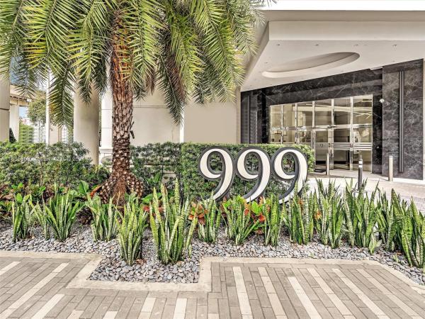 Nine At Mary Brickell Village, 999 SW 2nd Ave #1403, Miami, Florida 33130, image 1