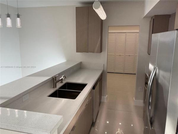 The Plaza Of Bal Harbour, 10185 Collins Ave #406, Bal Harbour, Florida 33154, image 1