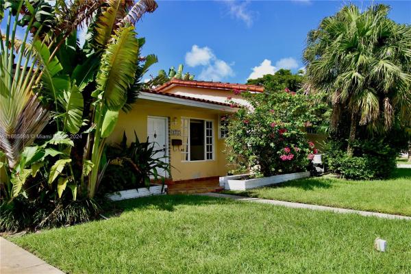 Coral Park Estates, 9001 SW 19th St, Westchester, Florida 33165, image 1