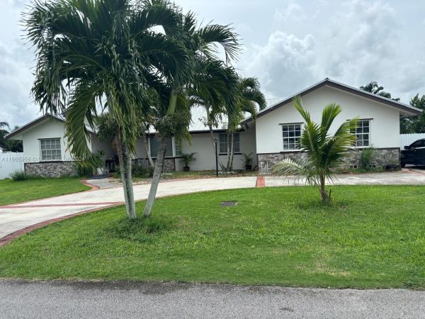 Redavo Estates, 18810 SW 294th Ter, Leisure City, Florida 33030, image 1