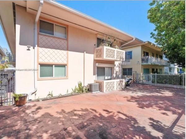 644 Meridian Ocean Beach, 644 Meridian Ave #11, Miami Beach, Florida 33139, image 1
