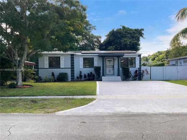 910 NE 155th Ter, Miami, Florida 33162, image 1