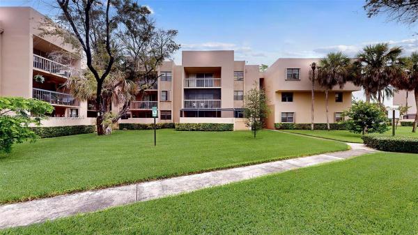 Gardens Of Kendall, 10425 SW 112th Ave #306, Kendall, Florida 33176, image 1