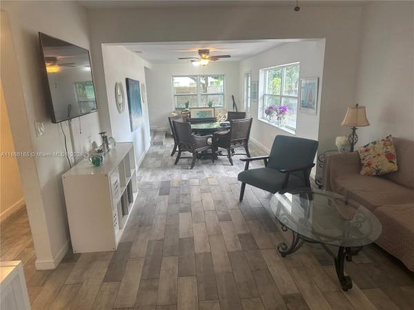 Hollywood Little Ranches, 2247 Jackson St, Hollywood, Florida 33020, image 3