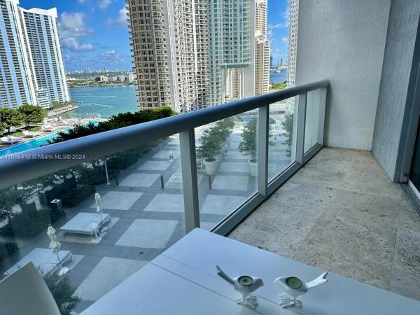 Icon Brickell Tower 2, 495 Brickell Ave #1708, Miami, Florida 33131, image 1