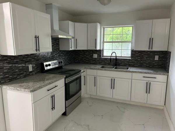 Miramar Tropical, 2201 Havana Dr, Miramar, Florida 33023, image 3