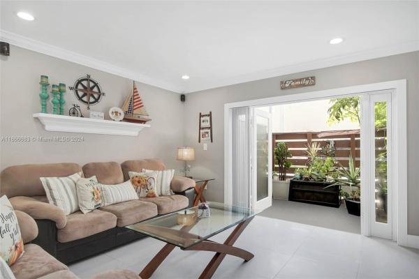 Kendale Woods, 6311 SW 138th Ct #6311-5, Kendale Lakes, Florida 33183, image 1