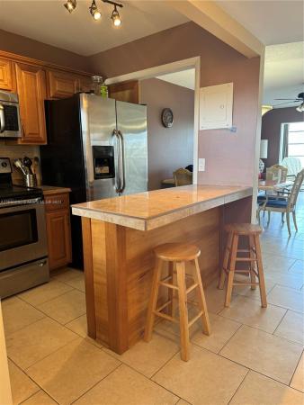 Sunrise Lakes 2, 8305 Sunrise Lakes Blvd #312, Sunrise, Florida 33322, image 2