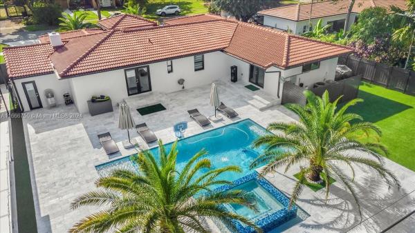 Country Club Estates, 340 Navarre Dr, Miami Springs, Florida 33166, image 1