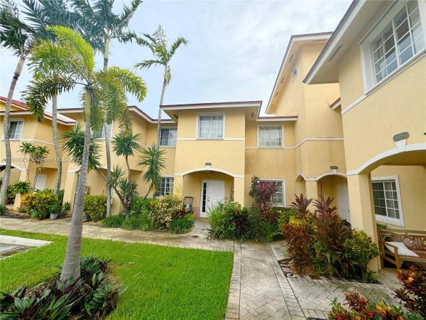 Aqua Vista Townhomes, 2036 NE 167th St #3-132, North Miami Beach, Florida 33162, image 1