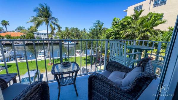 Cromwell West, 1731 SE 15th St #315, Fort Lauderdale, Florida 33316, image 1