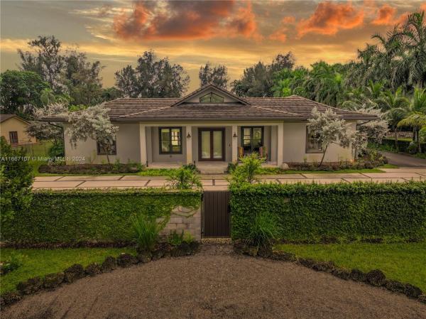 Biscayne Gardens, 130 NE 158th St, North Miami, Florida 33162, image 1