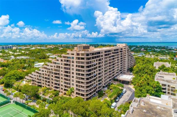 The EmeraldBay At Key Colony, 151 Crandon Blvd #140, Key Biscayne, Florida 33149, image 1