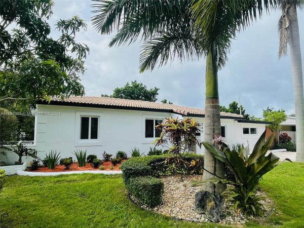 McKinley Heights, 340 NW 140th St, Golden Glades, Florida 33168, image 1
