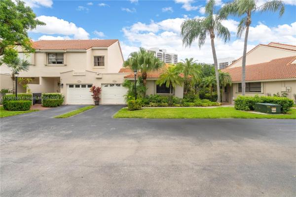 La Mirage Of Harbor Village, 21165 Helmsman Dr #G15, Aventura, Florida 33180, image 1