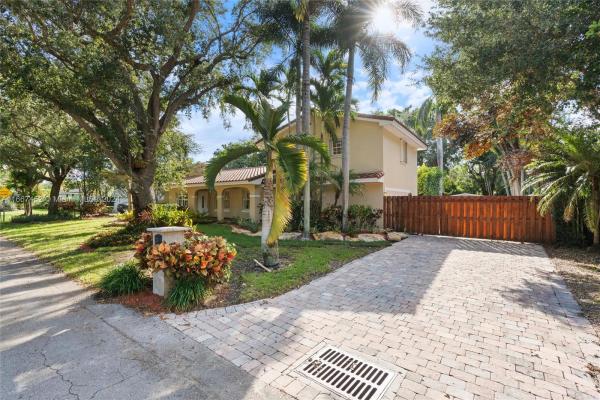 Eastgrove East, 15224 SW 80th Ave, Palmetto Bay, Florida 33157, image 1