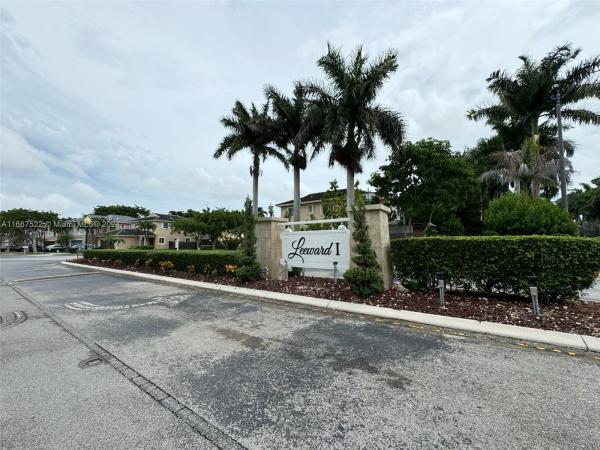 Emilios Place At Oasis, 3536 NE 3rd Dr, Homestead, Florida 33033, image 2
