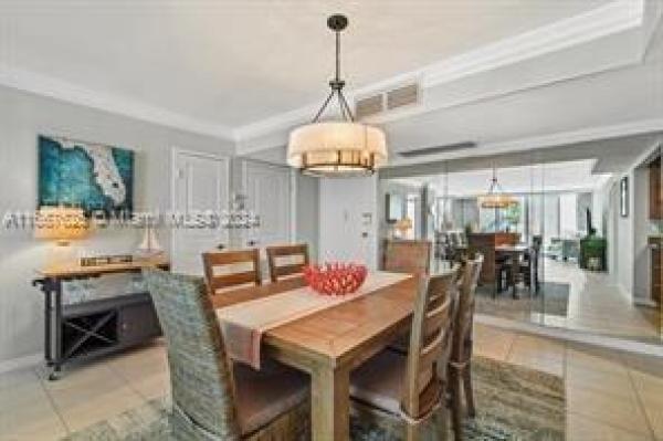 The Barclay, 3546 S Ocean Blvd #409, South Palm Beach, Florida 33480, image 3