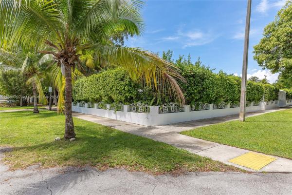 Holleman Park, 1901 SW 2nd Ave, Miami, Florida 33129, image 1