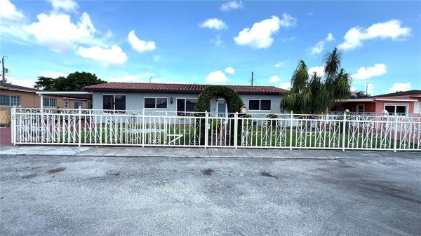 Westhaven Park, 521 W 36th Pl, Hialeah, Florida 33012, image 1