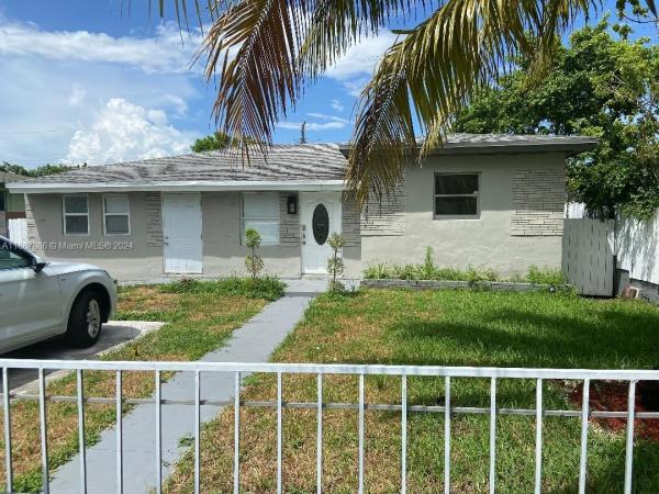 Meekins, 913 Foster Rd, Hallandale Beach, Florida 33009, image 1