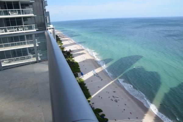 Jade Beach, 17001 Collins Ave #3208, Sunny Isles Beach, Florida 33160, image 1