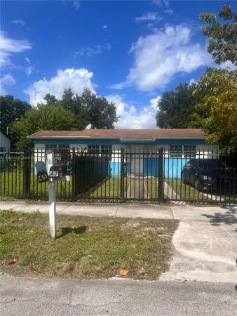 Gladeview No HOA, 2345-2347 NW 65th St, Gladeview, Florida 33147, image 3