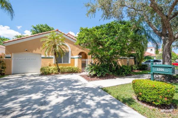 Coral Harbour, 1591 Harbour Side Dr, Weston, Florida 33326, image 1
